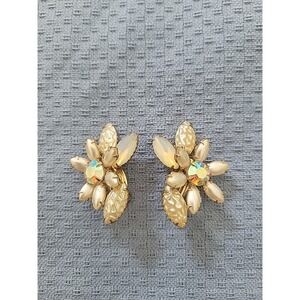 Vintage Glass Clip-On Earrings Mid Century Jewelry Classic